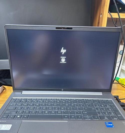 惠普笔记本的优势与特点（以惠普笔记本为例，探索高品质的性能与设计）